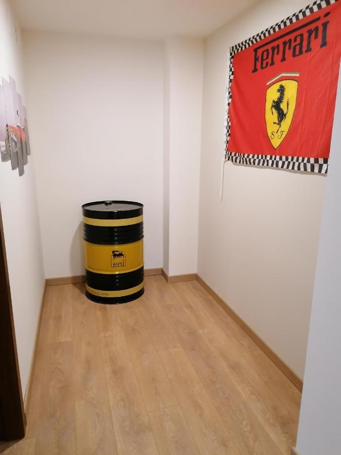Ferrari Formula 1 Hotell Orio al Serio Eksteriør bilde